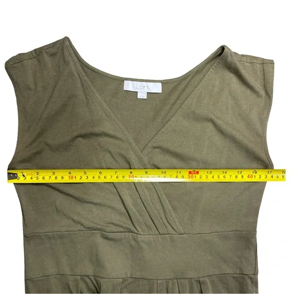 LOFT Olive Green Sleeveless Midi Dress Size M Wrap Style Closet Staple - Picture 6 of 8